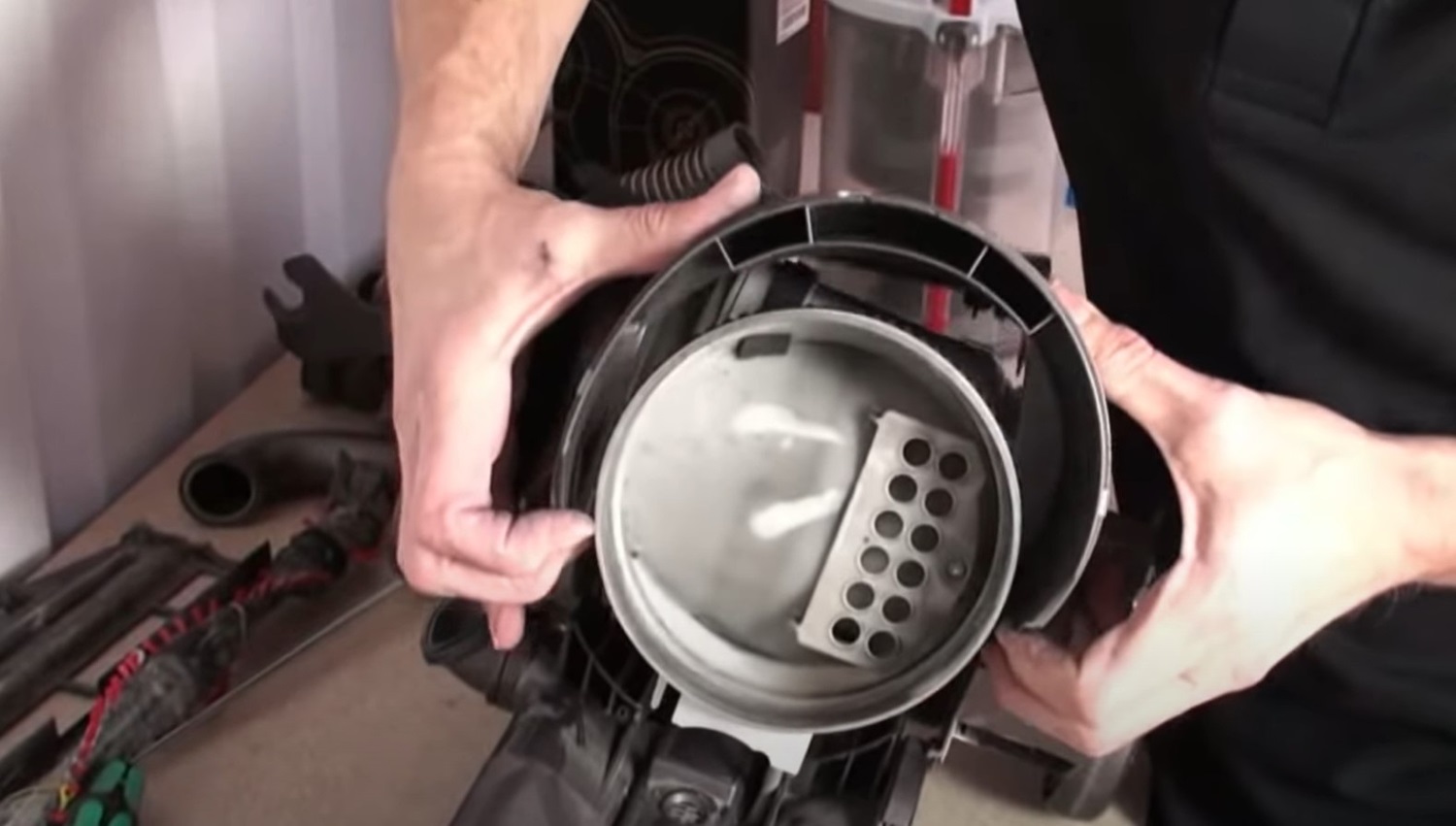 Dyson Motor Replacement remove upper motor cover